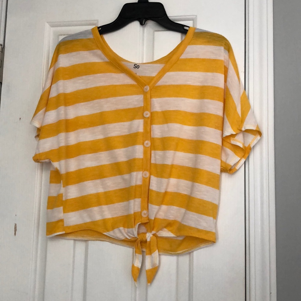 yellow and white stripped top